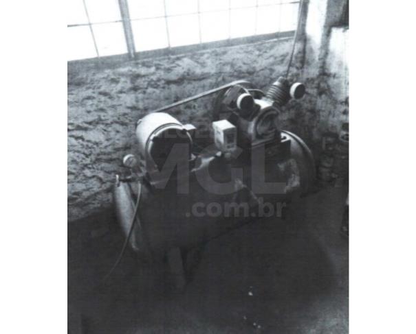Foto de BORDA DA MATA/MG - 02 máquinas policorte trifásicas marca FERRARI