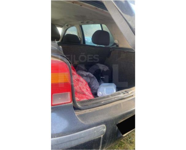 Foto de JUIZ DE FORA/MG - CIRCULÁVEL - VW GOLF - 2001/2001
