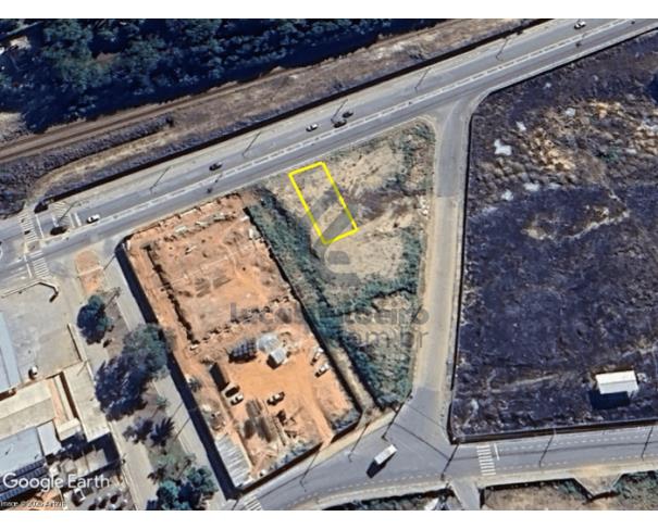 Foto de GOVERNADOR VALADARES/MG - Lote 360,00m² terreno nº 02, da quadra nº 22 no loteamento do Bairro Santos Dumont.