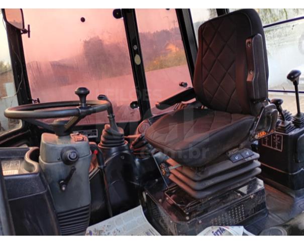 Foto de NOVA BRESCIA/RS - Retroescavadeira Randon, modelo RD406
