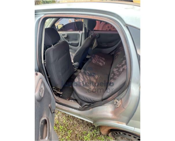 Foto de BANDEIRANTES/PR - GM Corsa Sedan, 2002/2003