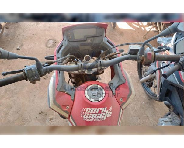 Foto de CURVELO/MG - CIRCULÁVEL -HONDA XRE 300 ABS - 2020/2020