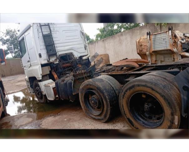 Foto de CUIABÁ/MT - CIRCULÁVEL - M.BENZ/1944 S - 2004/2004