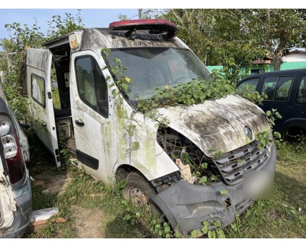 Foto de BRAGANÇA/PA - Caminhonete Ambulancia Ambulancia Renault Master Suberana, 2014/2015, DIESEL 