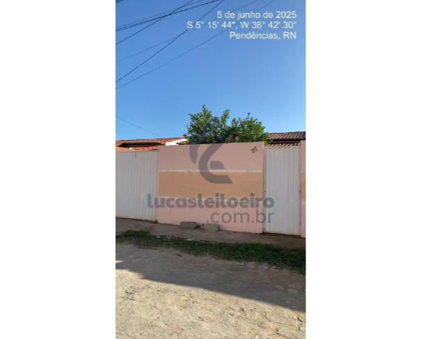 Foto de PENDENCIAS/RN — Casa  (F8444420985841)