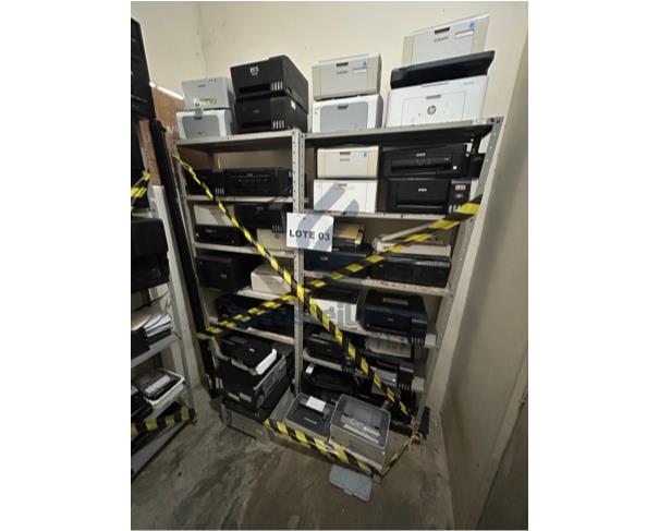 Foto de AMARGOSA/BA - Sucatas de equipamentos de informática inservivéis