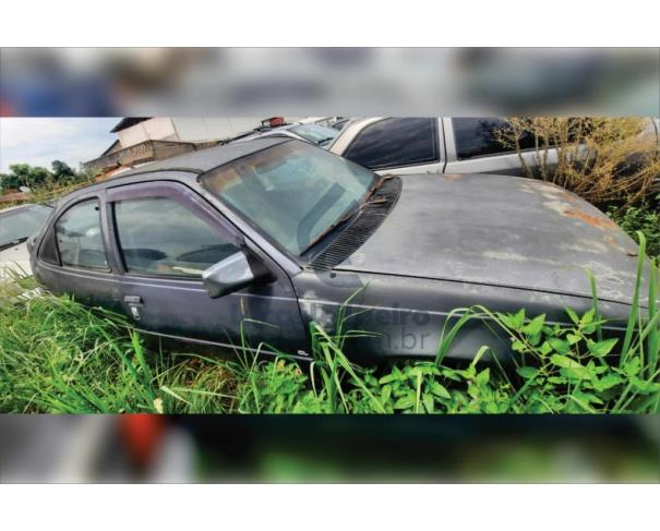 Foto de PERDÕES/MG -  SUCATA -  GM KADETT SLEFI - 1993/1993