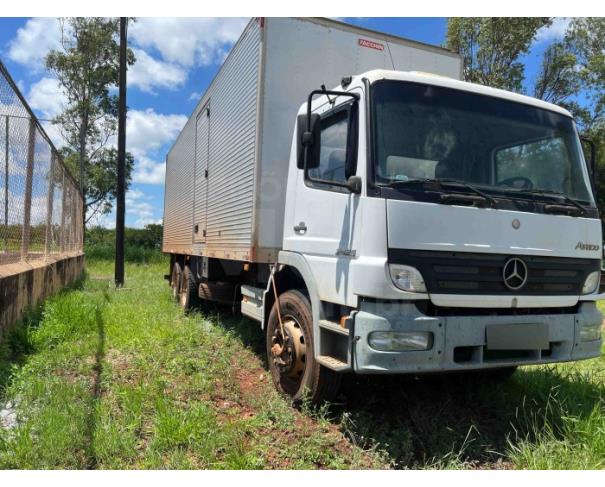 Foto de CORNÉLIO PROCÓPIO/PR - Caminhão Mercedes Benz Atego 2425 (Carroceria Fechada), 2005/2005, DIESEL 