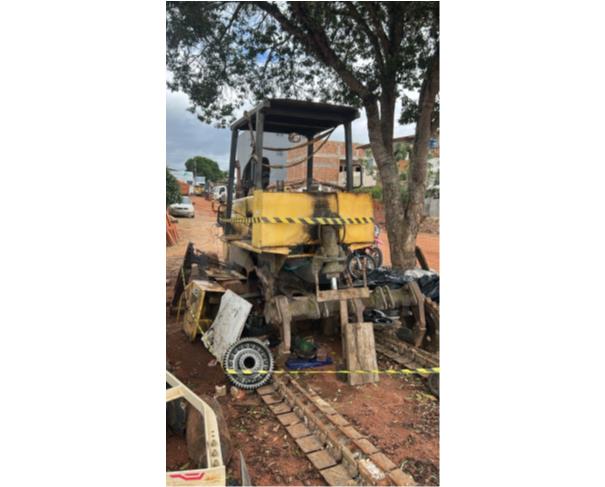 Foto de AMARGOSA/BA - Trator de esteira modelo 7D marca New Holland