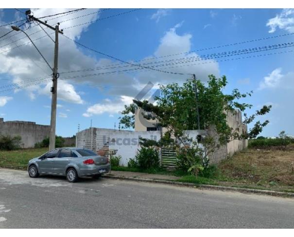 Foto de CAMPOS DOS GOYTACAZES/RJ — Casa  (F8444421586096)