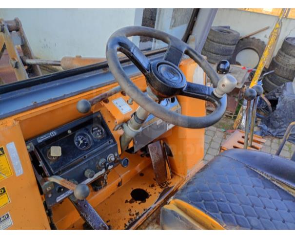 Foto de NOVA BRESCIA/RS - Pá Carregadeira Case, modelo W20E