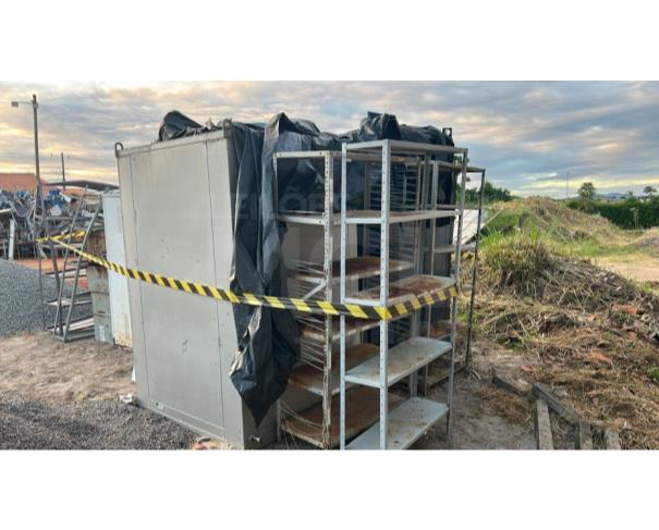 Foto de AMARGOSA/BA - Sucatas metálicas, mobiliários e equipamentos diversos inservíveis