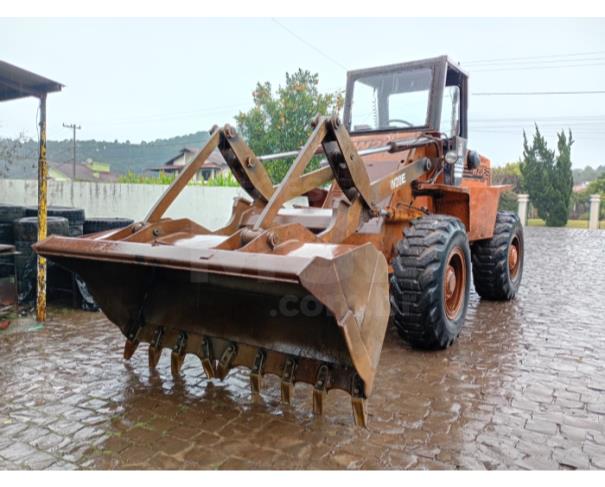Foto de NOVA BRESCIA/RS - Pá Carregadeira Case, modelo W20E