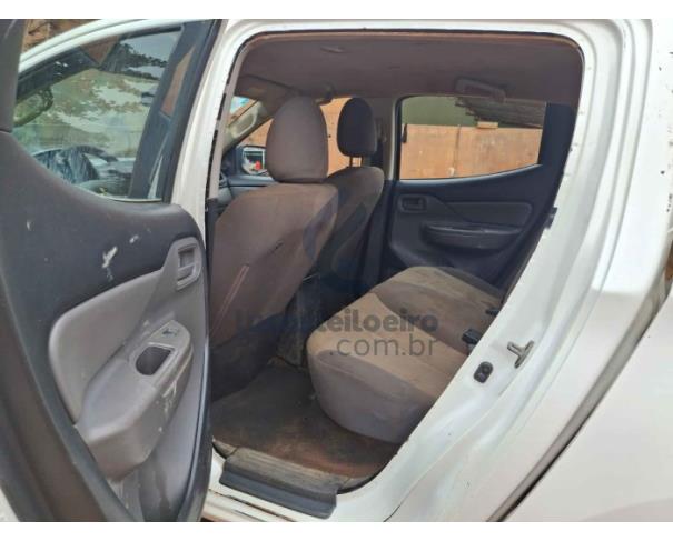 Foto de BOM JESUS DO GALHO/MG - Caminhonete Mitsubishi L200 Triton Sport GL, 2018/2019, DIESEL 