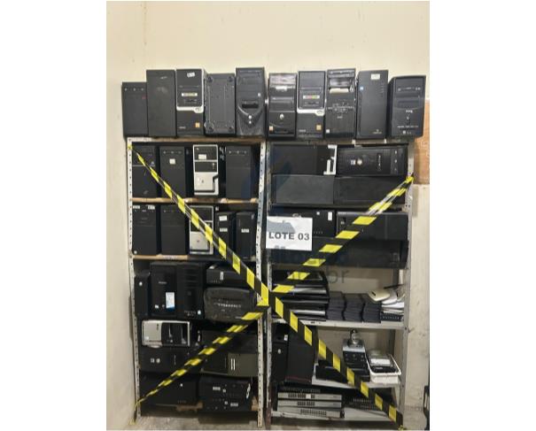 Foto de AMARGOSA/BA - Sucatas de equipamentos de informática inservivéis