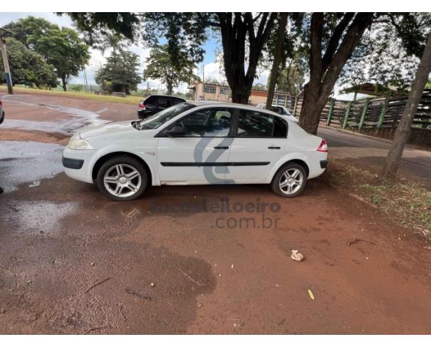 Foto de BANDEIRANTES/PR - Renault Megane SD Expression 1.6, 2009/2010, FLEX 