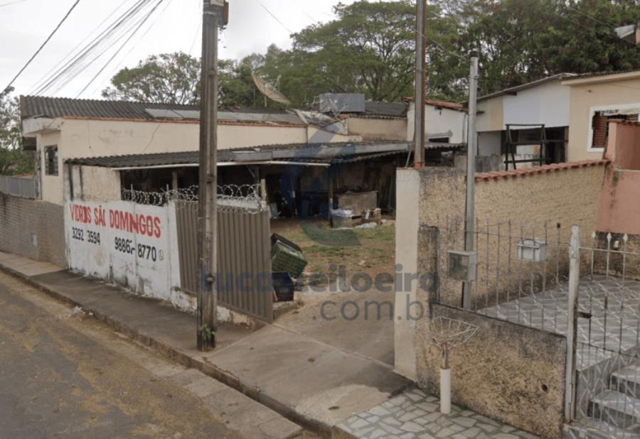 Alfenas/mg - [fração ideal de 25% sobre] lote de terreno área 240m² no centro. |