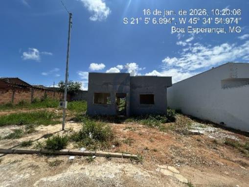 BOA ESPERANÇA/MG — Casa (F8444426673914)